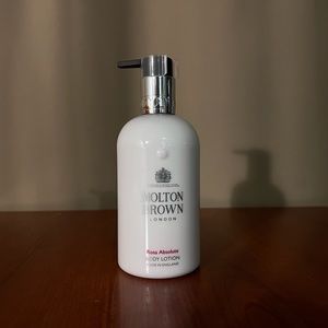 MOLTON BROWN ROSE ABSOLUTE BODY LOTION